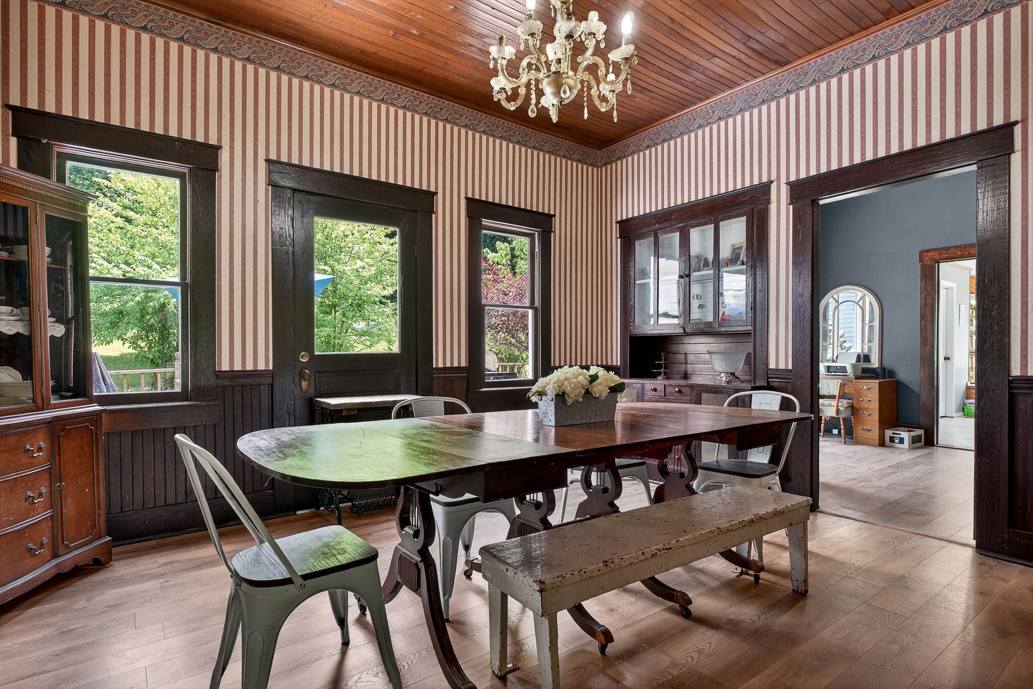 283 Hunting Creek Rd