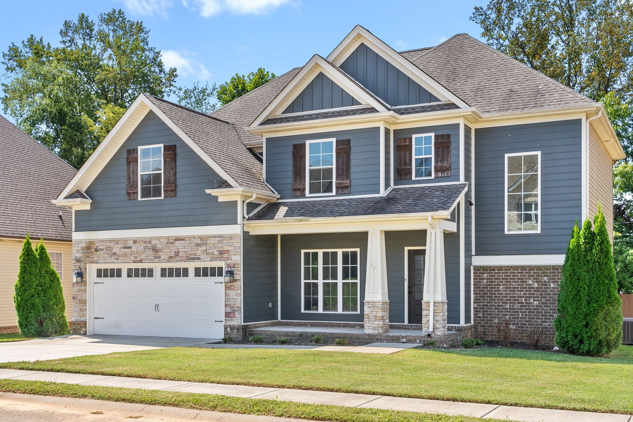 1506 Redrock Court