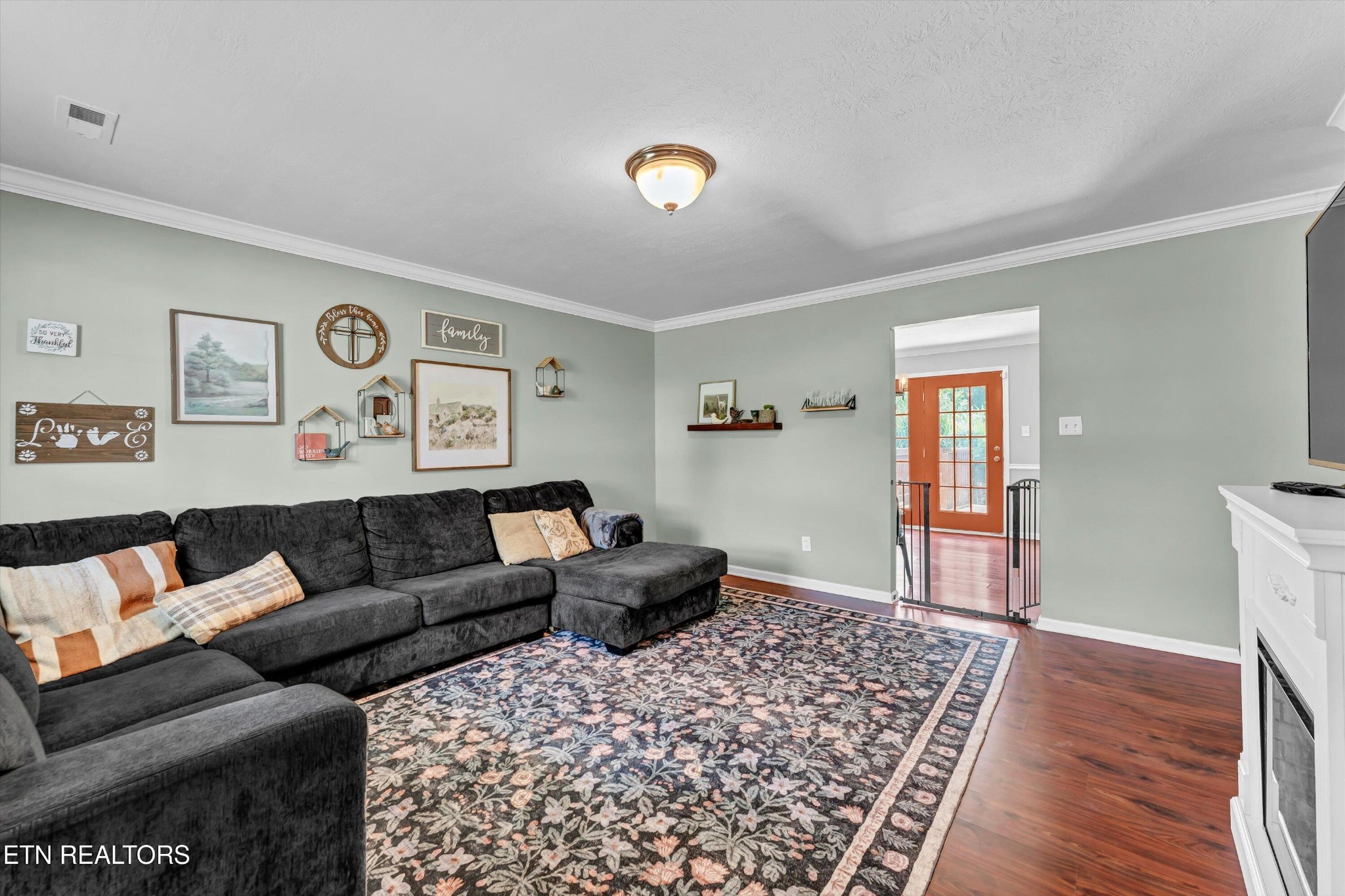 2100 Cartmill Drive