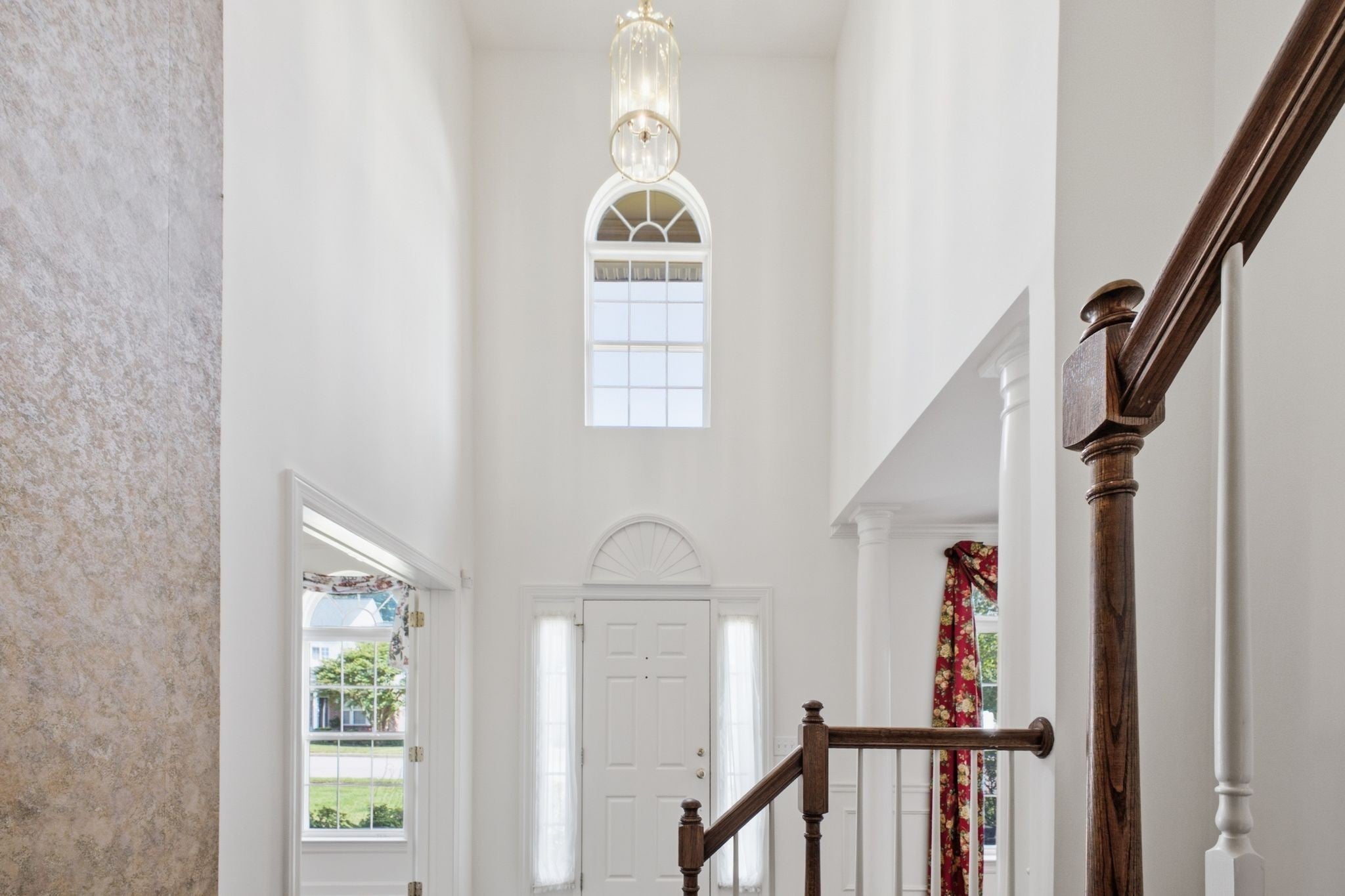 7001 Stone Run Dr