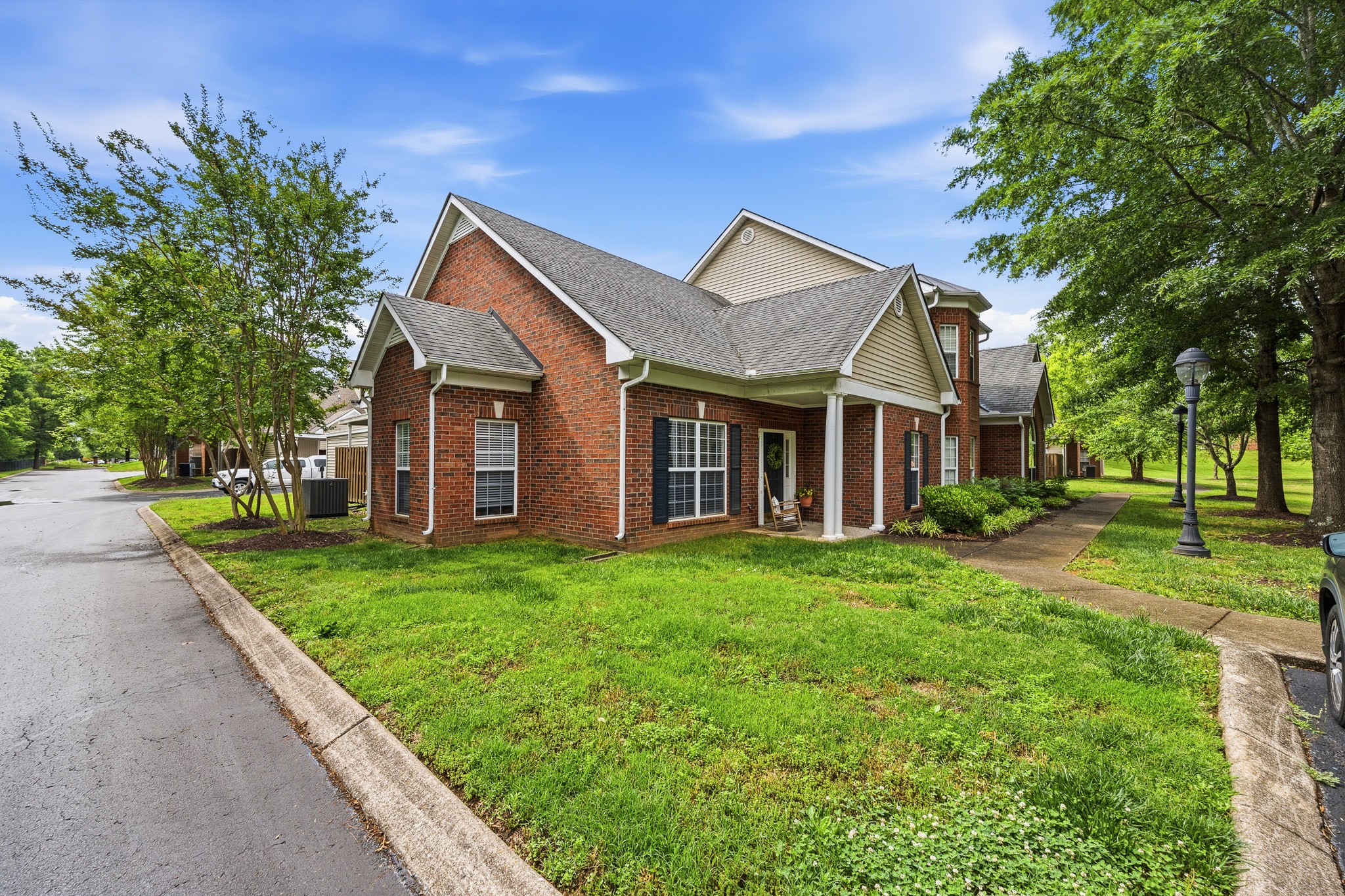 11 Leftwich Ct