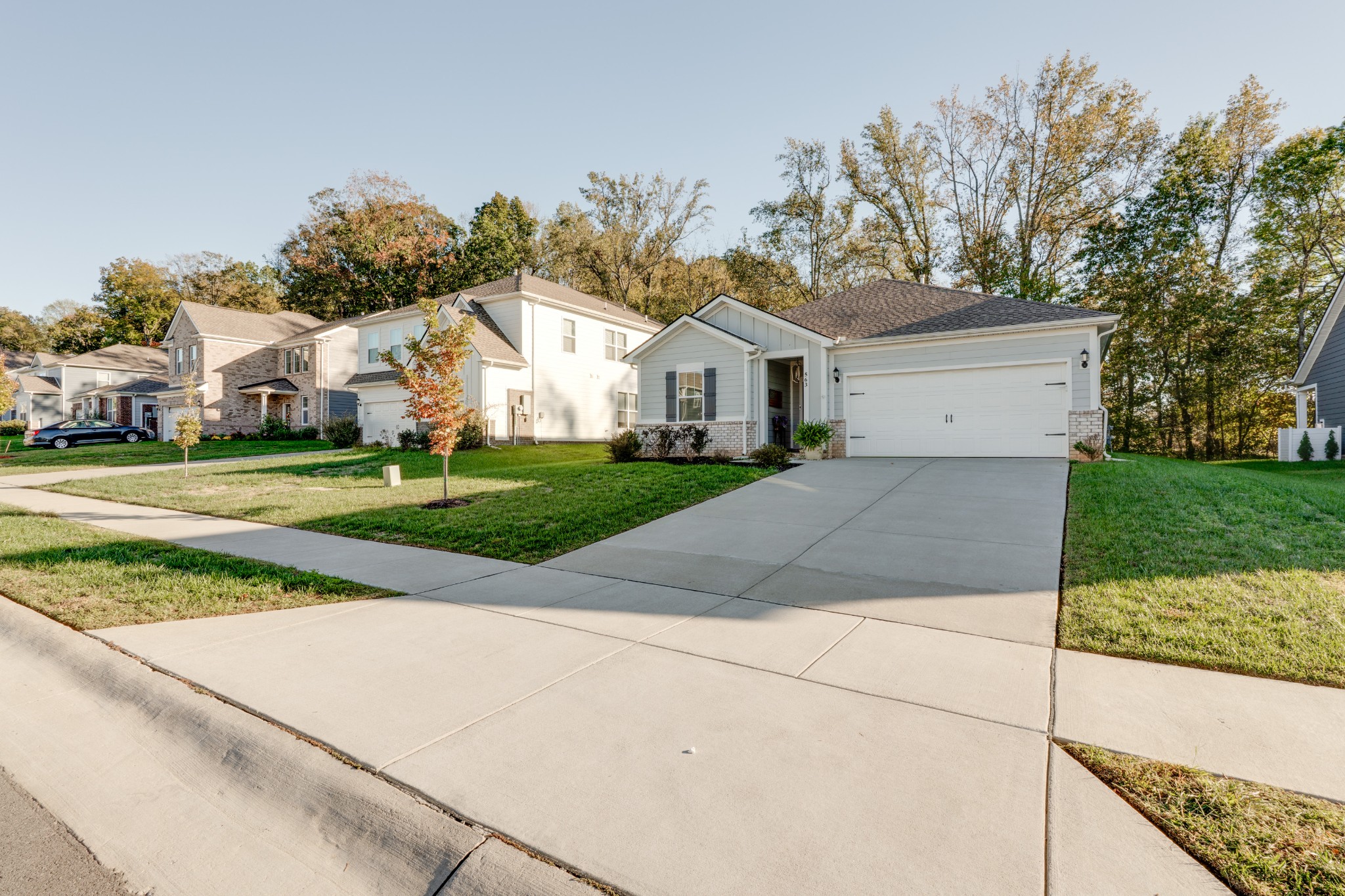 563 Ballard Dr