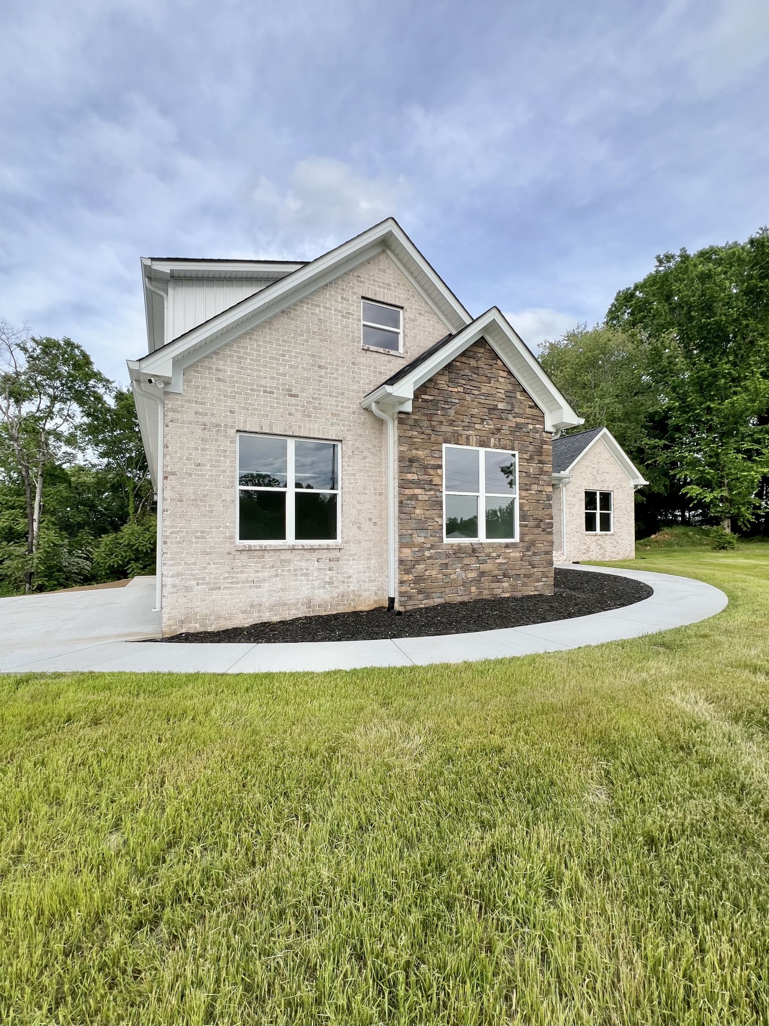 501 Chestnut Grove Road