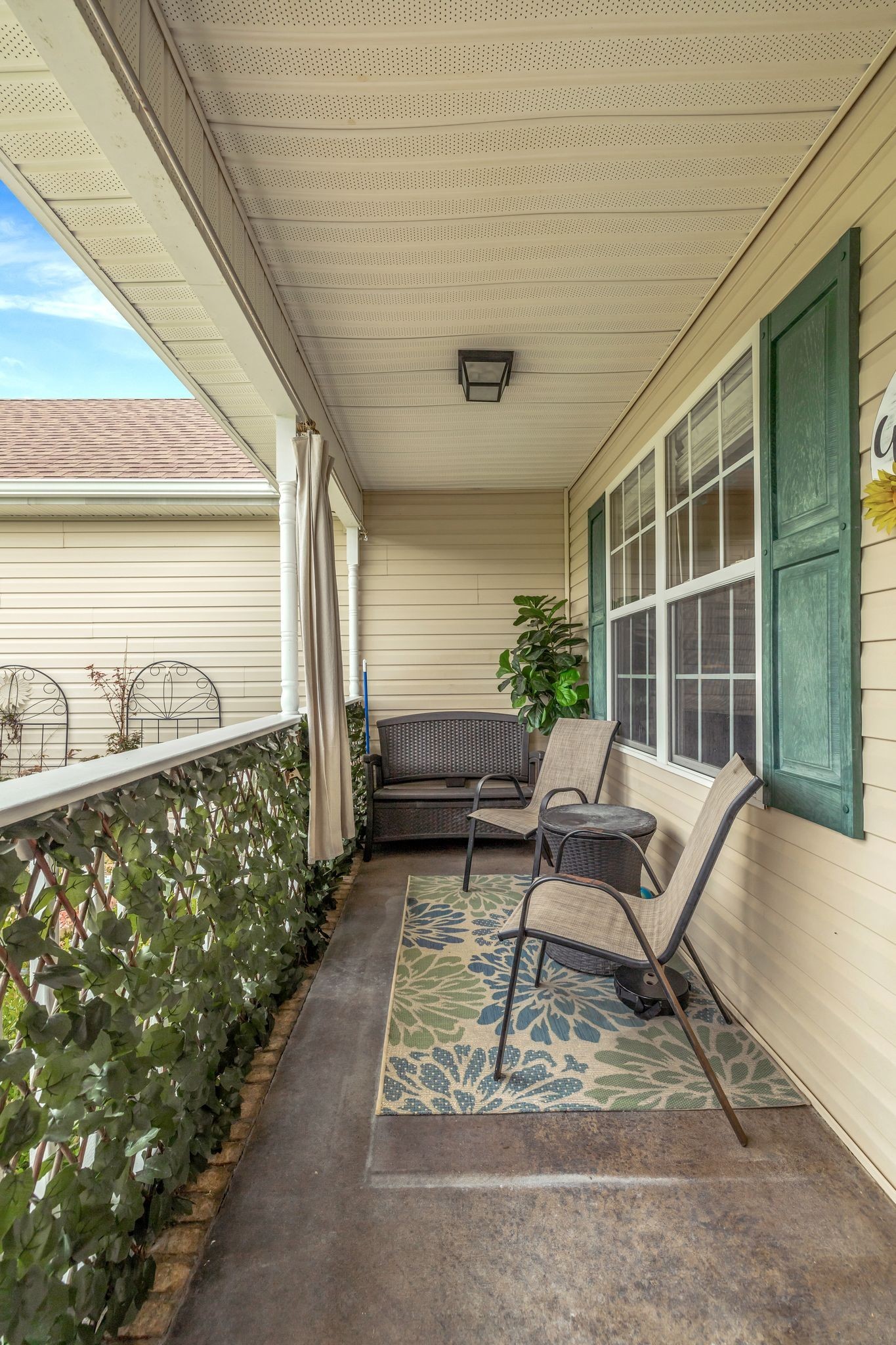 272 Jacoby Dr
