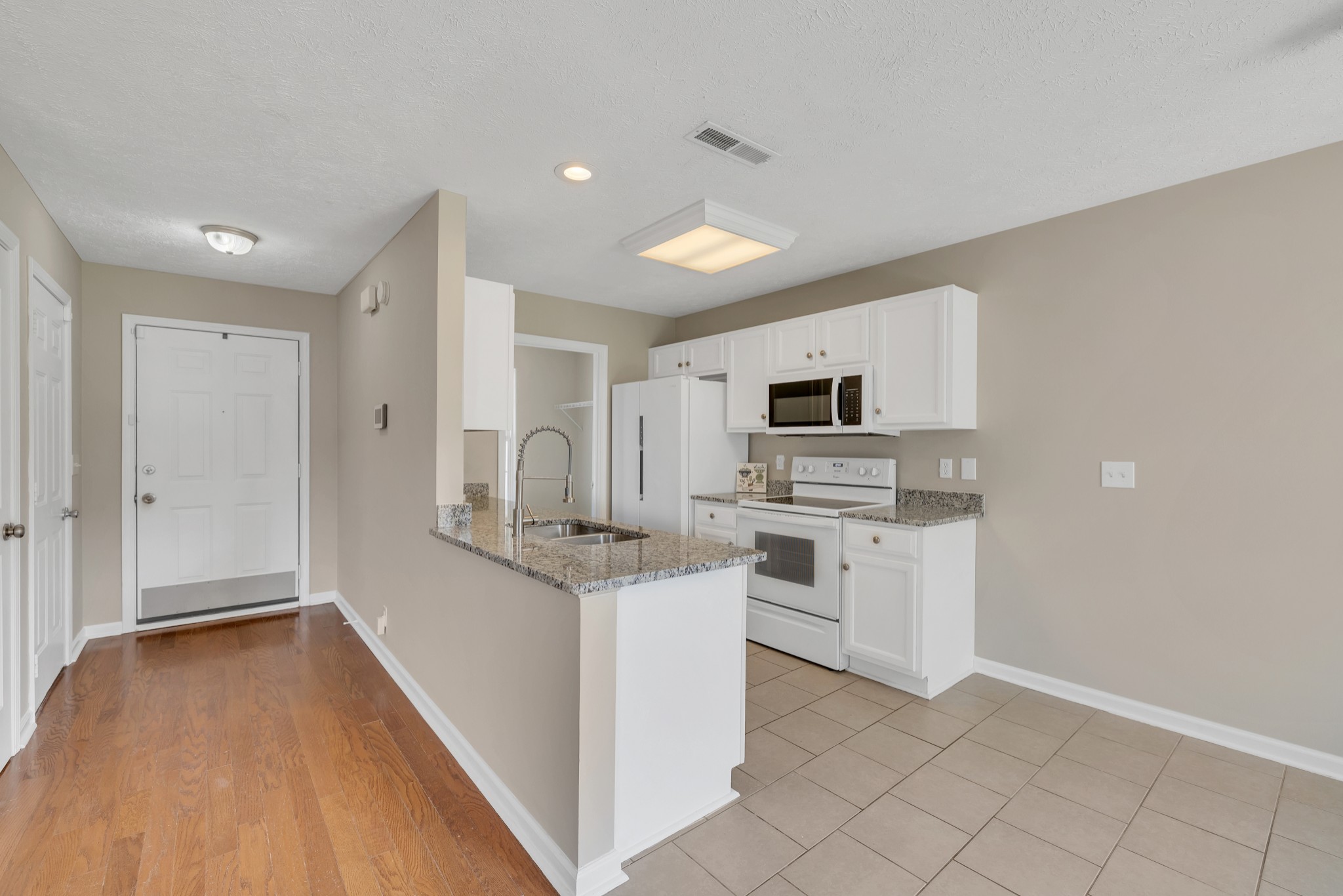 2708 Nugget Ct