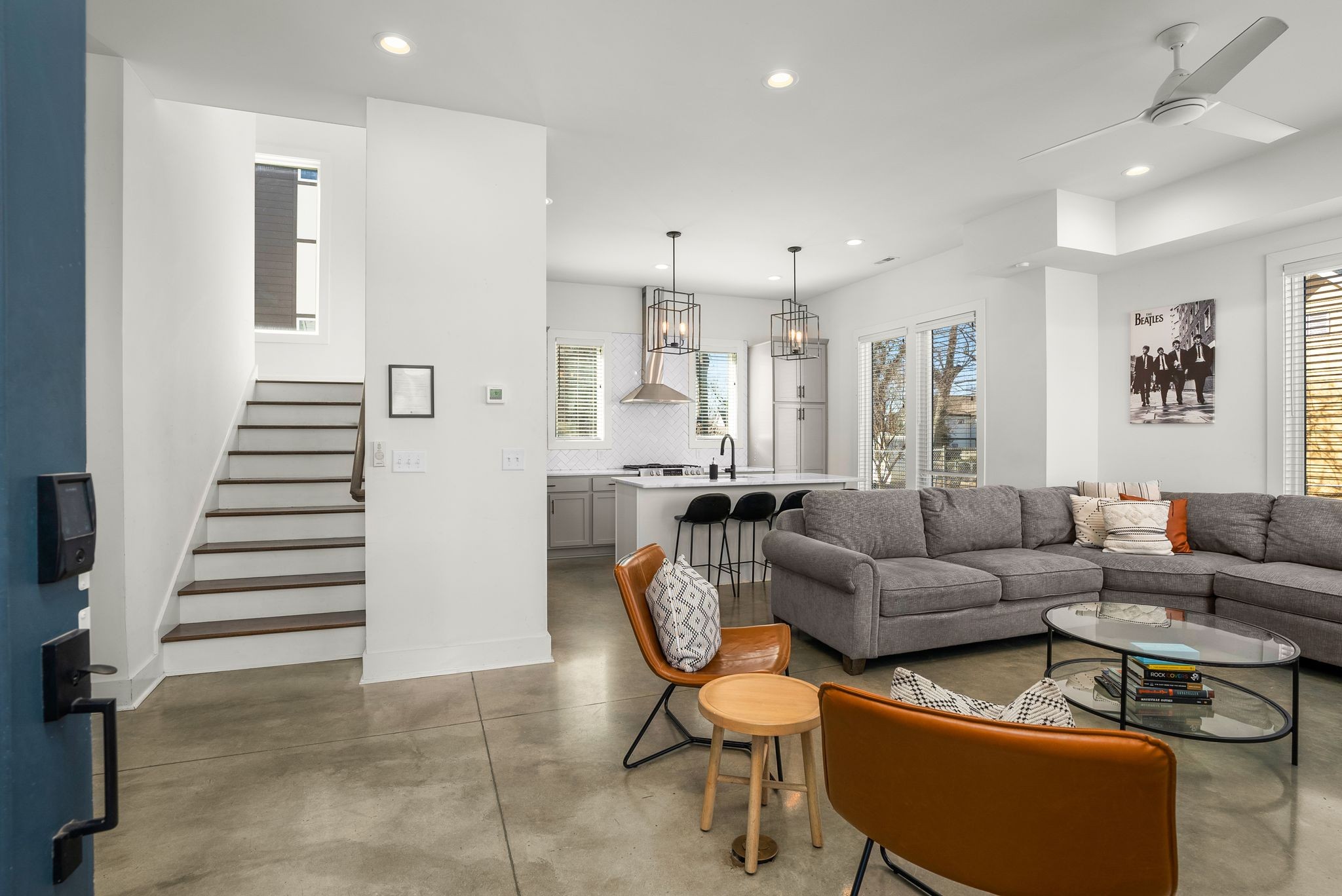 1803 11th Ave N