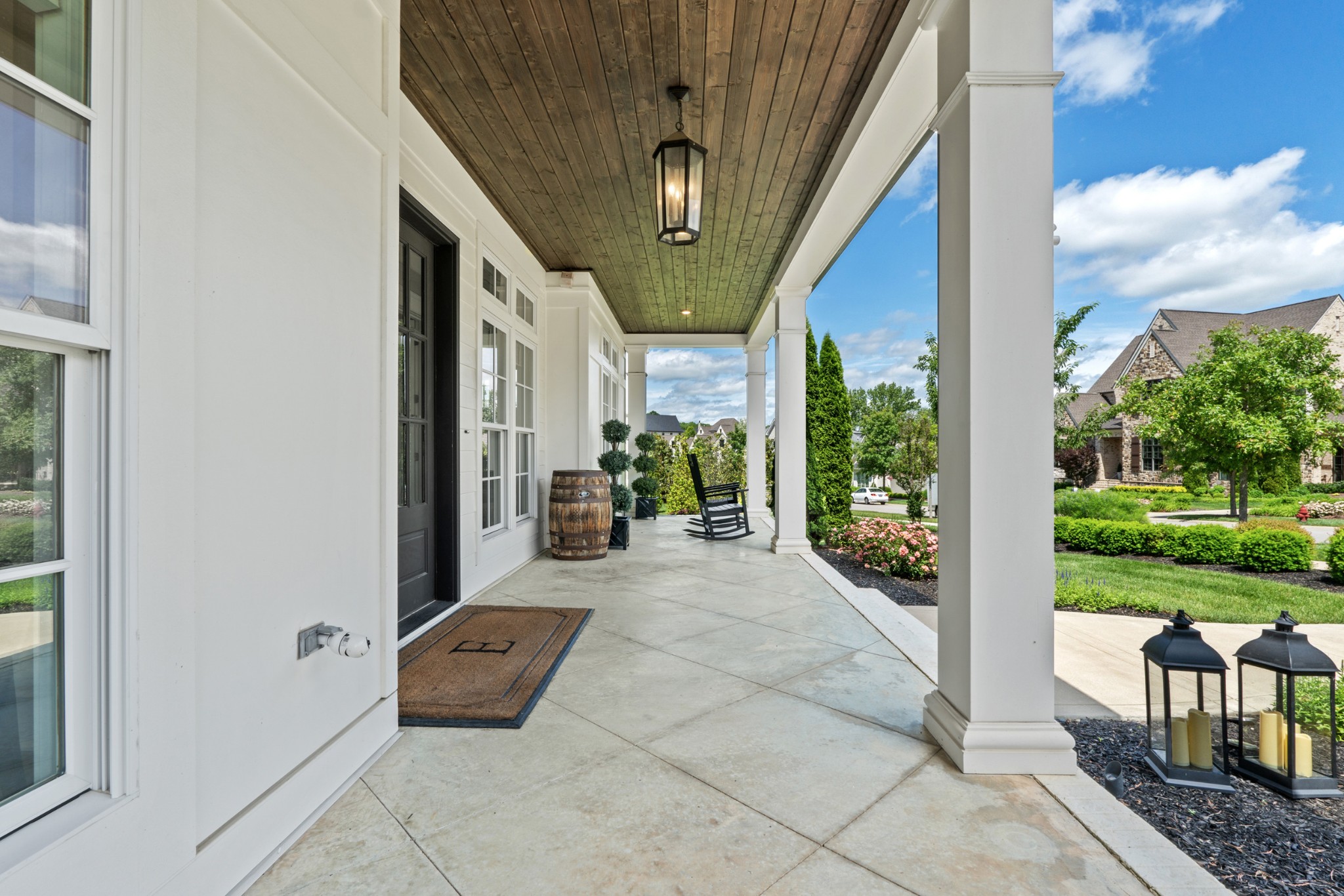 8629 Belladonna Dr