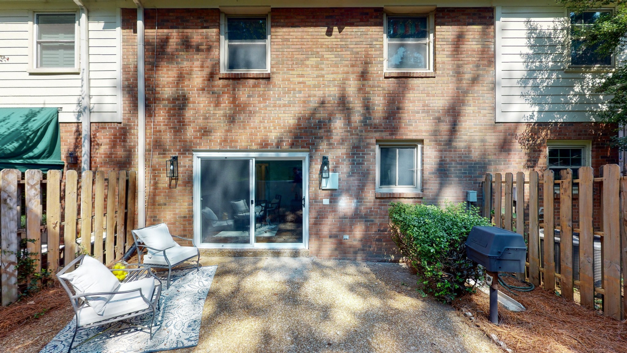 128 Jefferson Sq