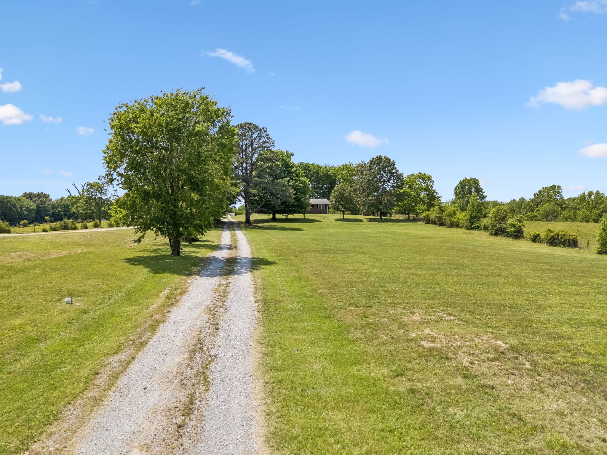 2586 Highway 48