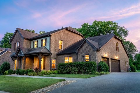 1111 Vinings Blvd Gallatin TN 37066