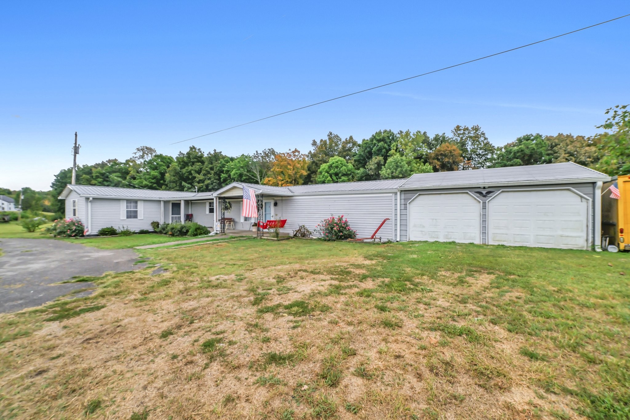 227 R J Rye Ln