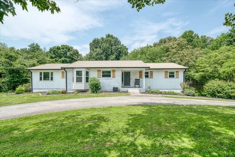 2727 Old Salem Dr Cookeville TN 38506
