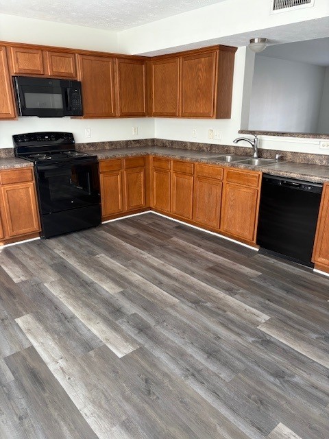 1039 Sitting Bull Xing