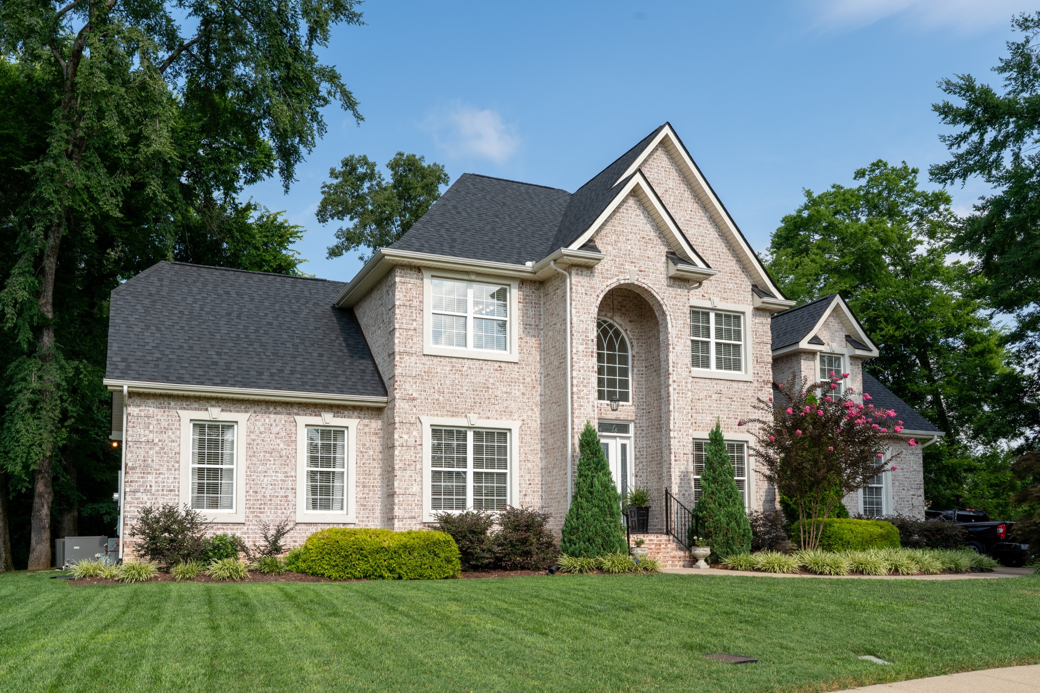 2208 Oakside Ct