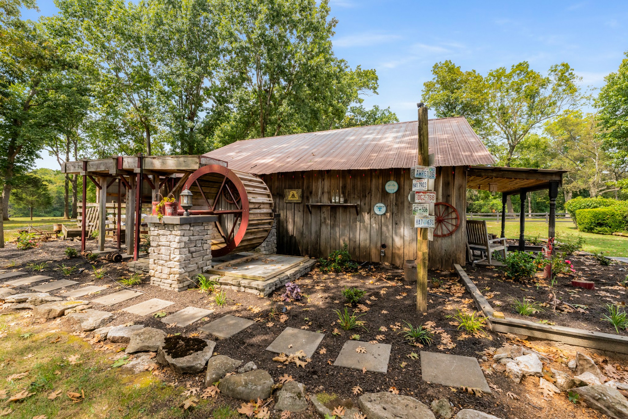 1486 Guill Rd