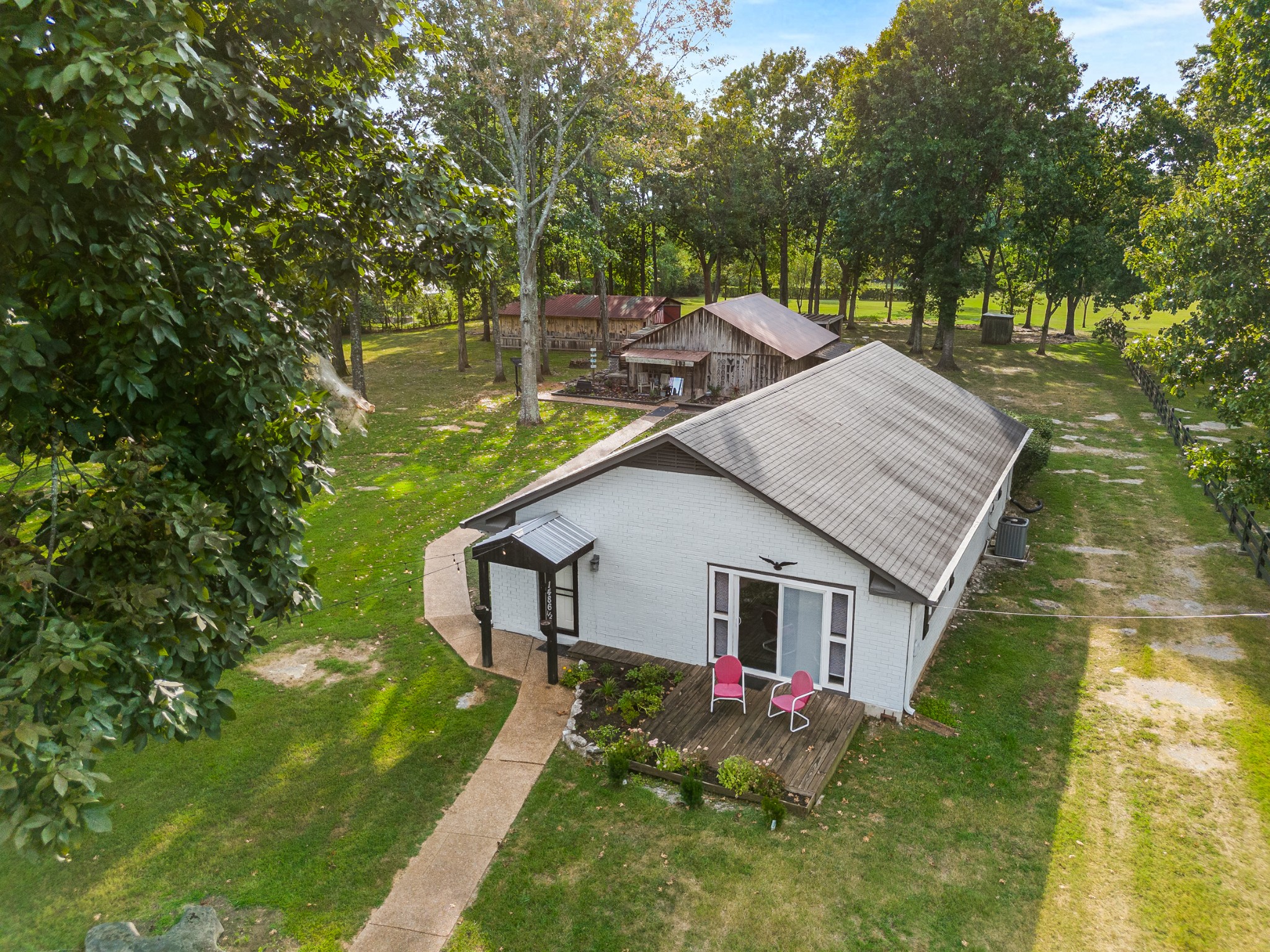 1486 Guill Rd