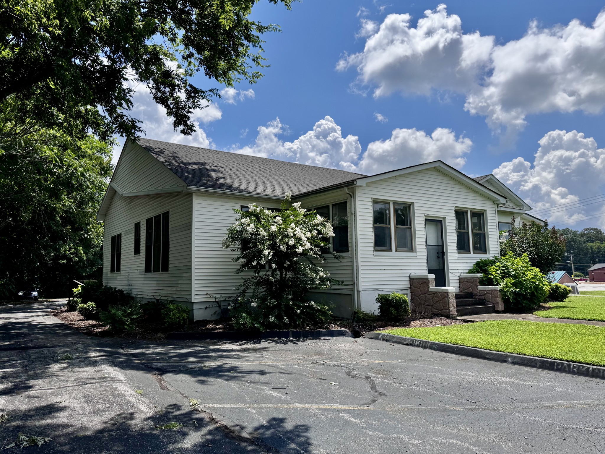 500 E Gaines St