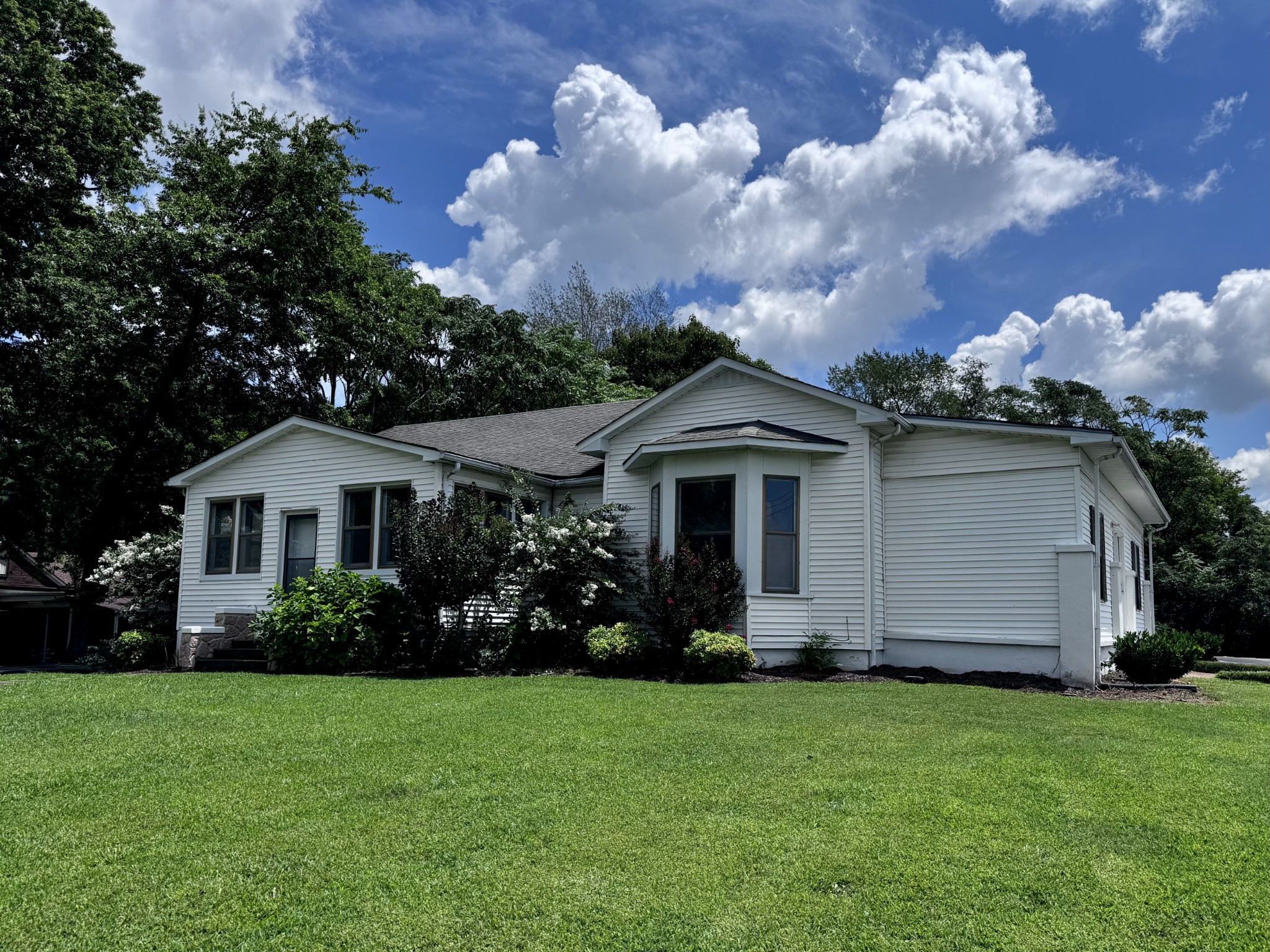 500 E Gaines St