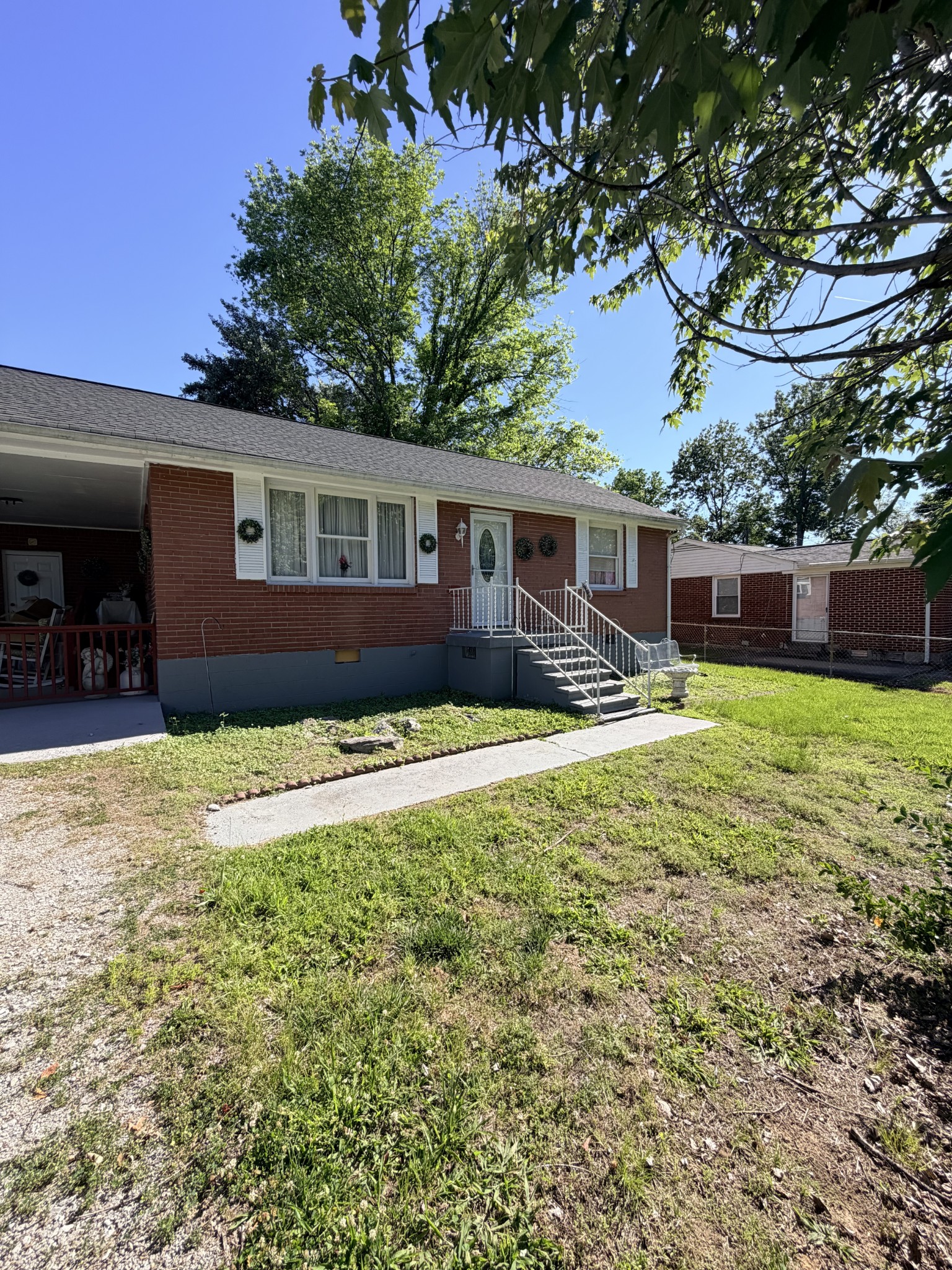 103 Willow St