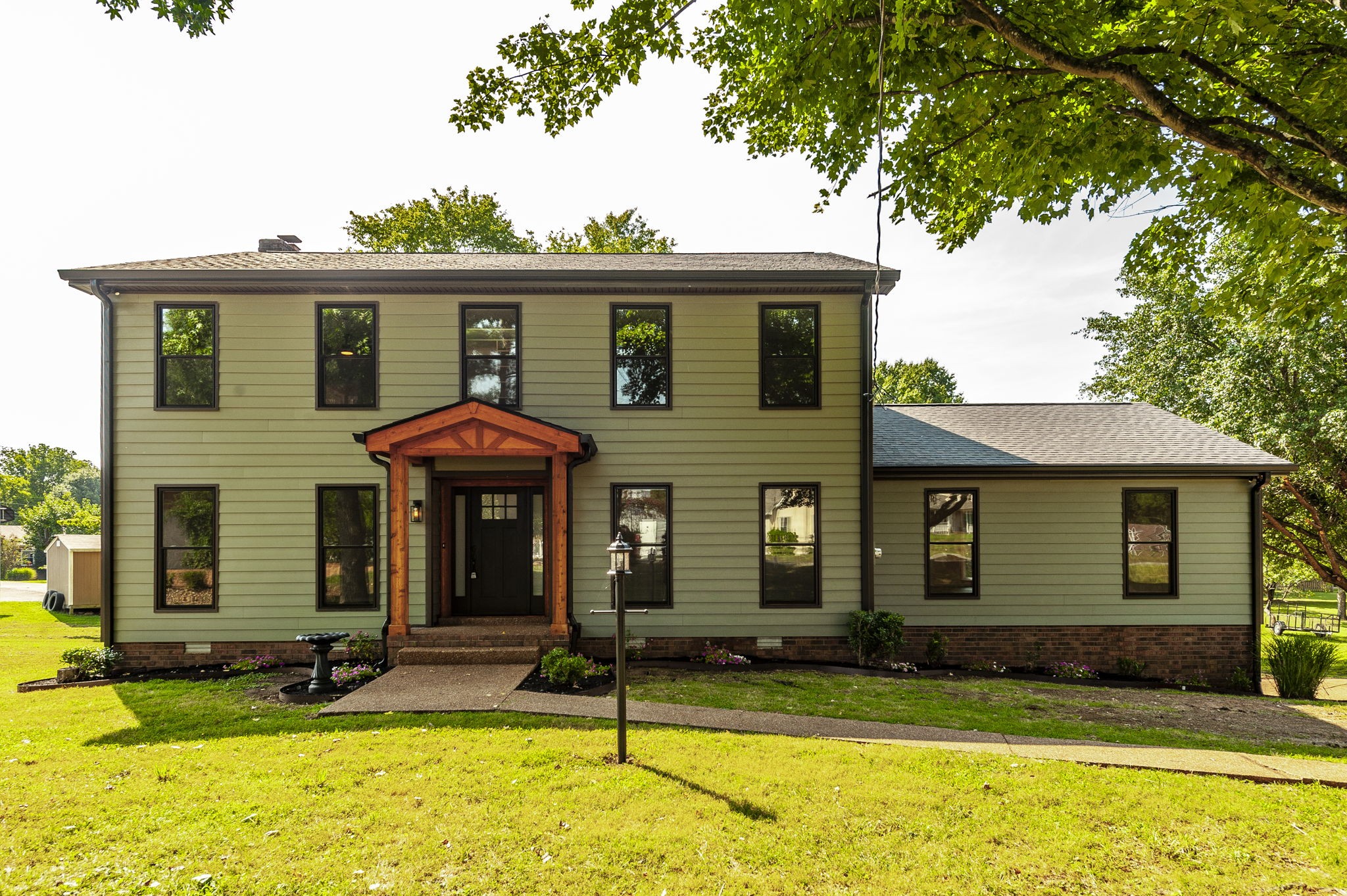 115 Applewood Valley Dr