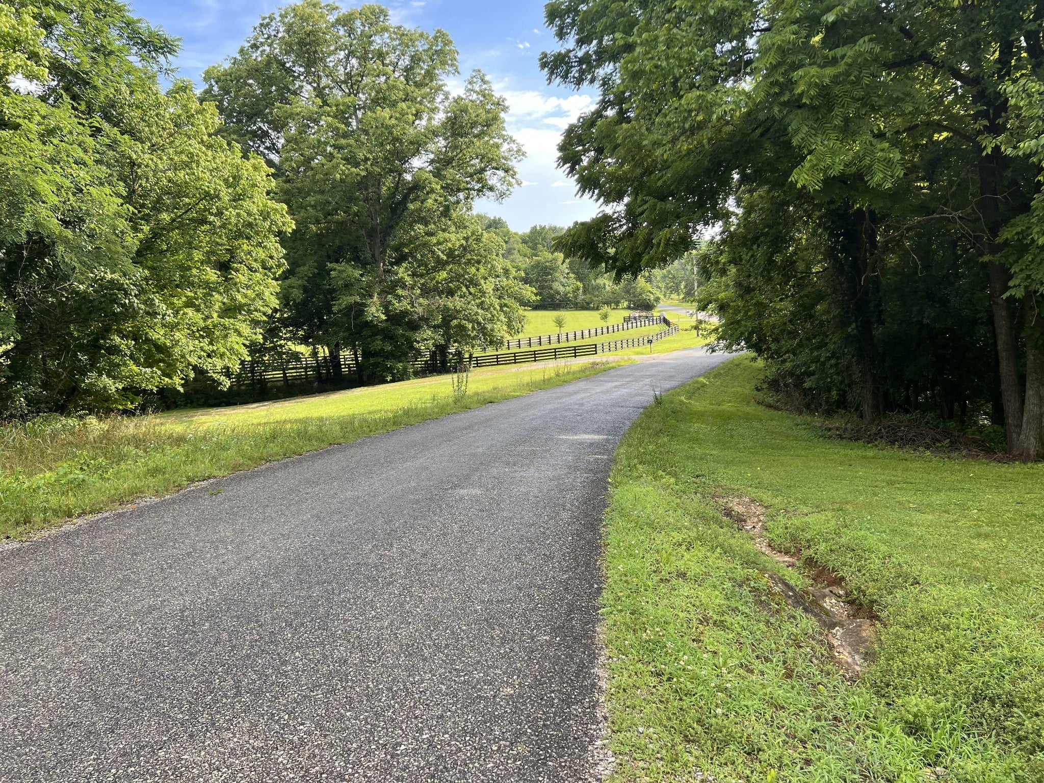 2205 Dowell Branch Rd