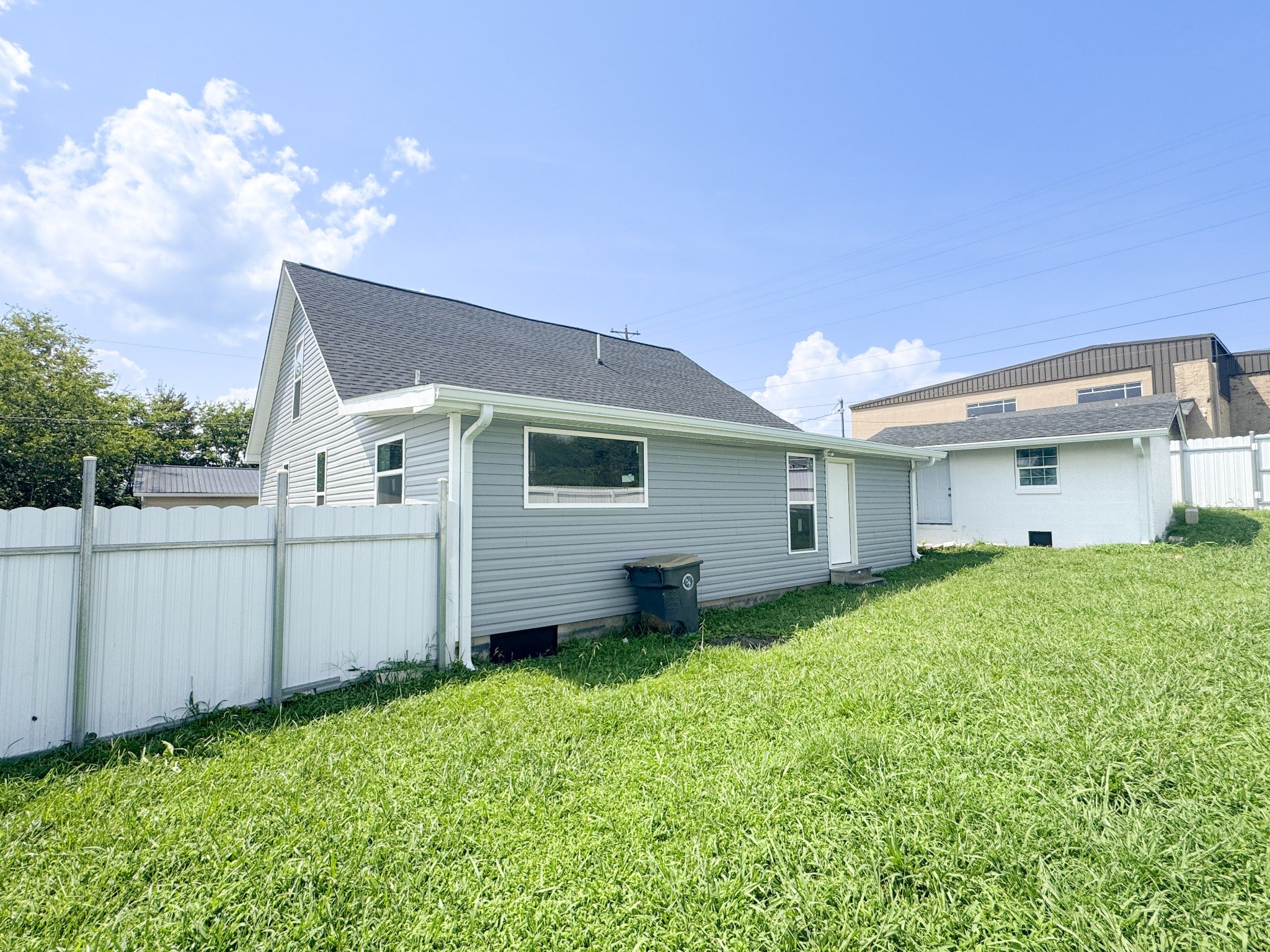 112 Cato St
