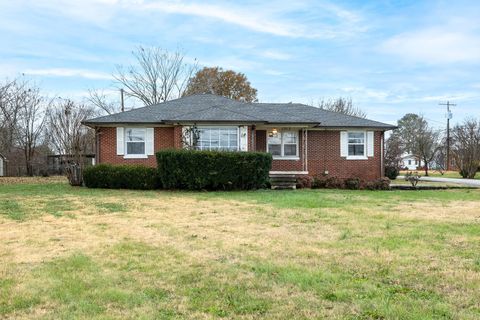 1313 Nashville Hwy, Columbia, TN 38401 - MLS#: 2768989