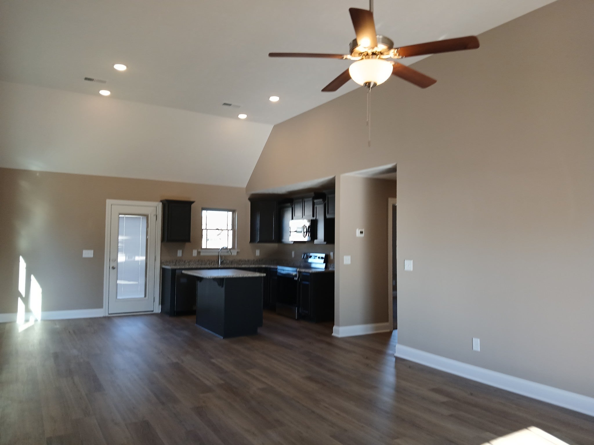 2855 Upstream Road