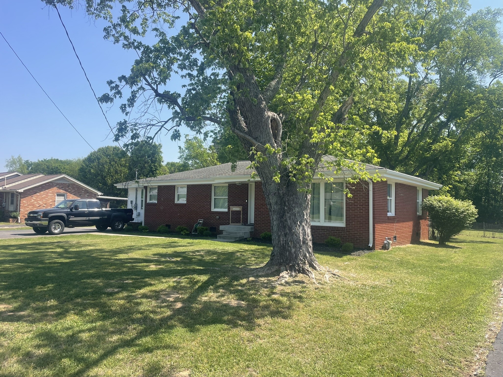 205 Winwood Dr