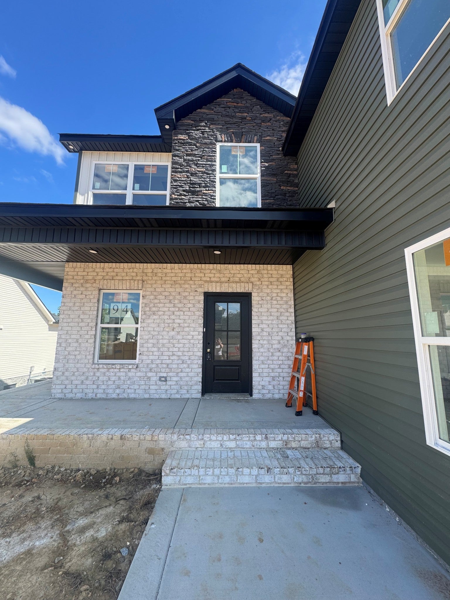 165 Dewberry Ct