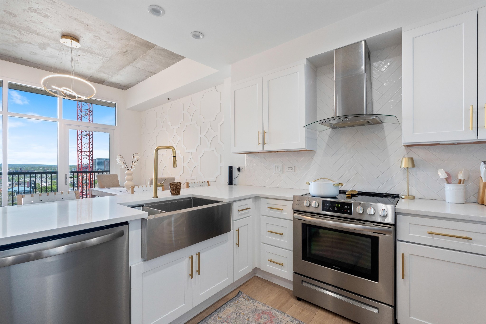 1510 Demonbreun St 807