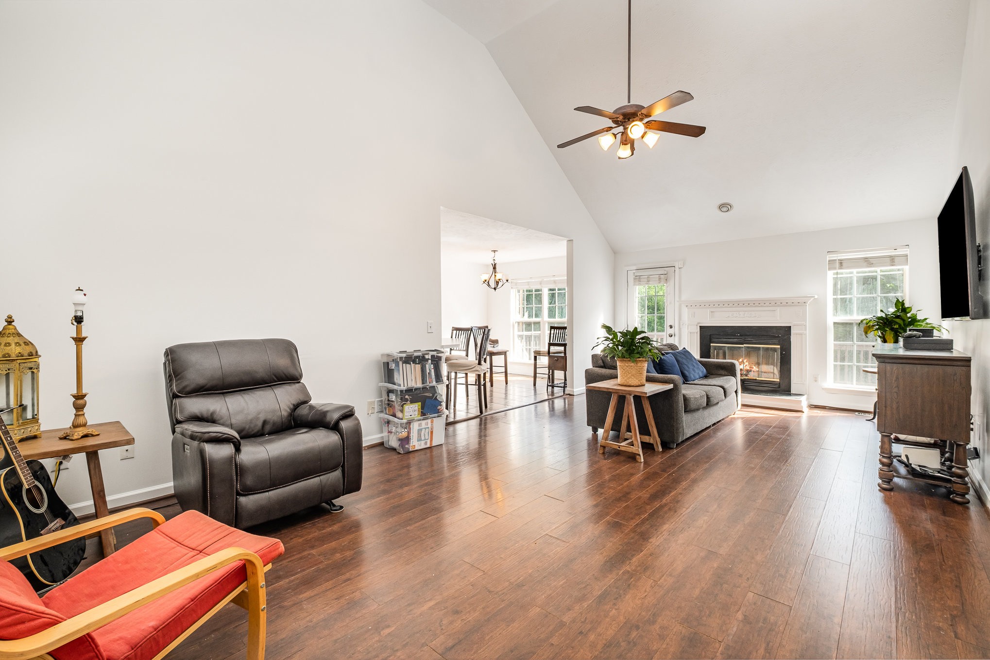 7048 Calderwood Dr