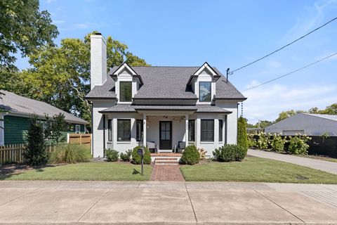 352 9th Ave N Franklin TN 37064
