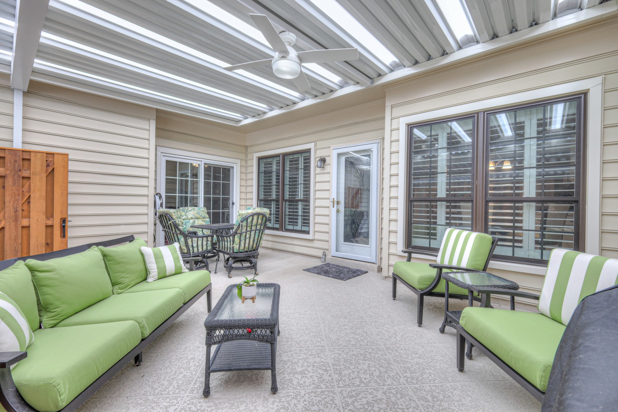 9312 Sawyer Brown Rd