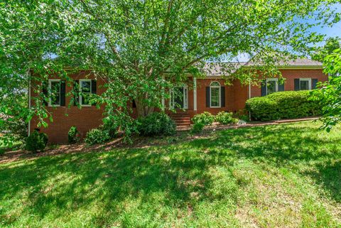 971 Bonnie Blue Ln Columbia TN 38401
