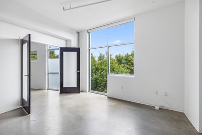 2115 Yeaman Pl Apt 216 – Investment Home