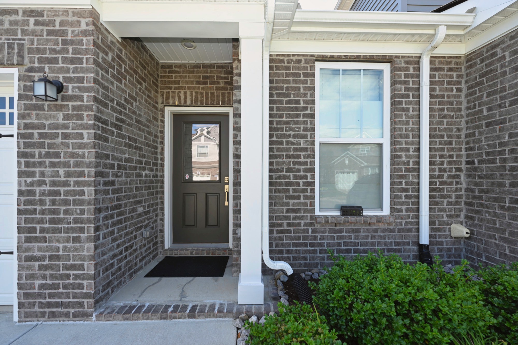 704 Mickelson Way
