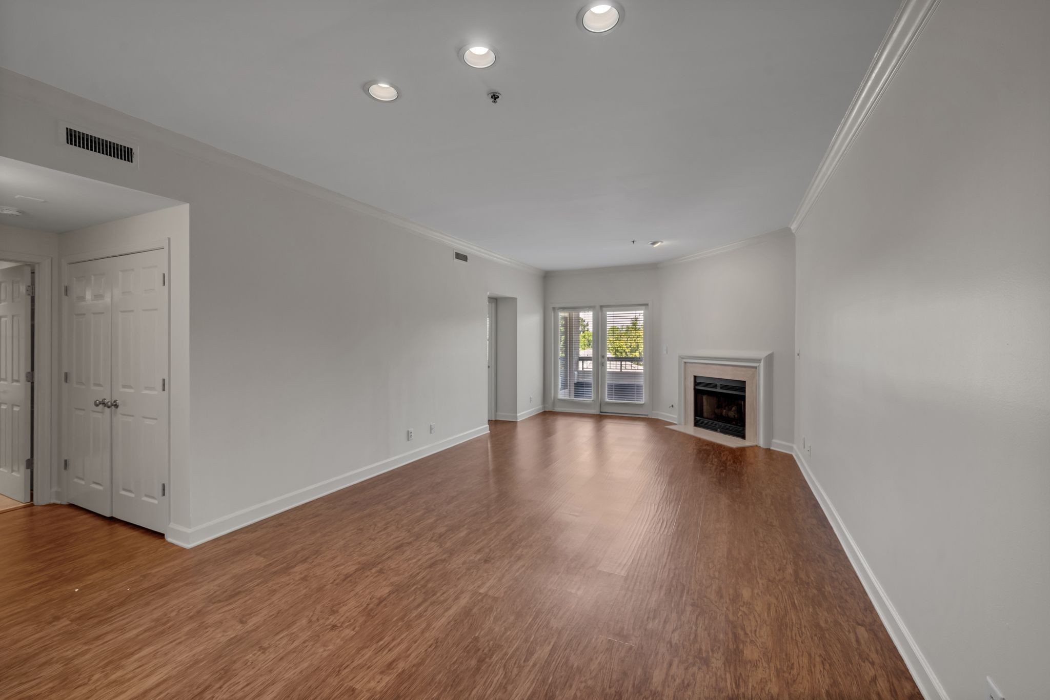 3818 West End Ave 312