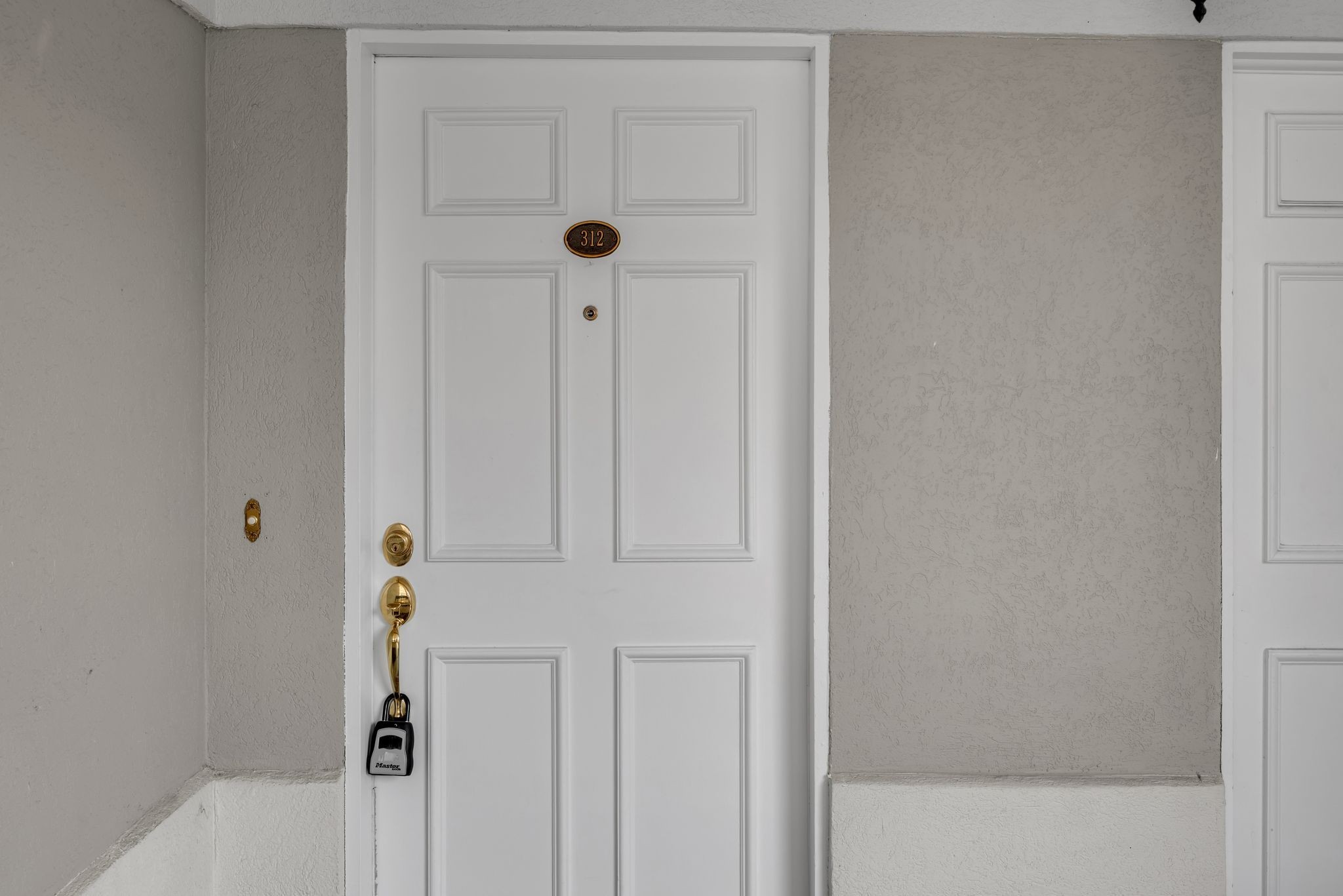 3818 West End Ave 312