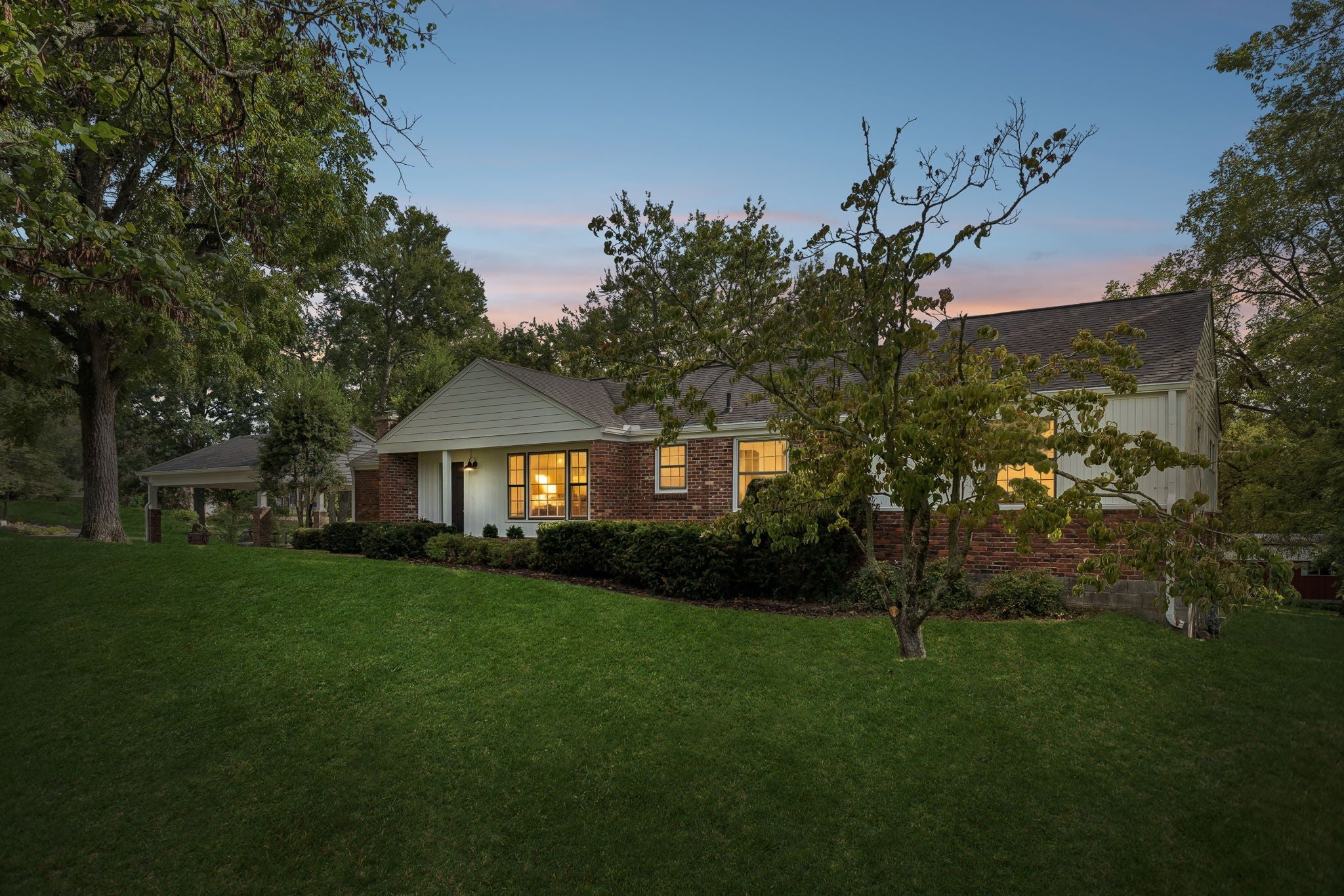 2809 Lincoya Dr