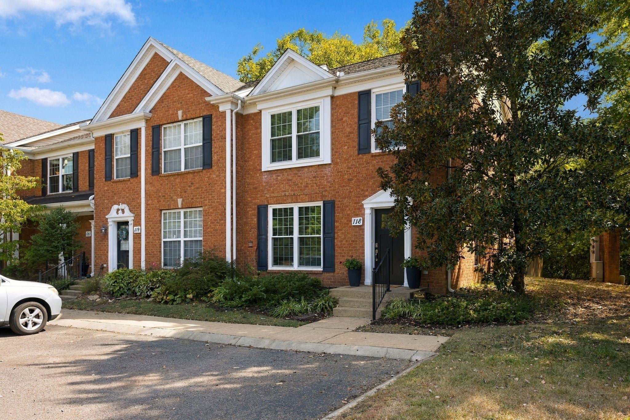 601 Old Hickory Blvd 118
