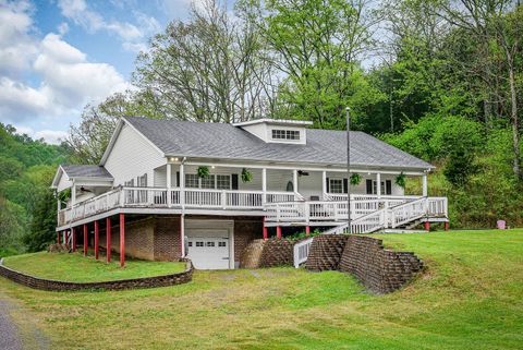 341 Pumpkin Hollow Rd Liberty TN 37095