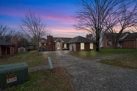 614 Creekfront Dr Mount Juliet TN 37122