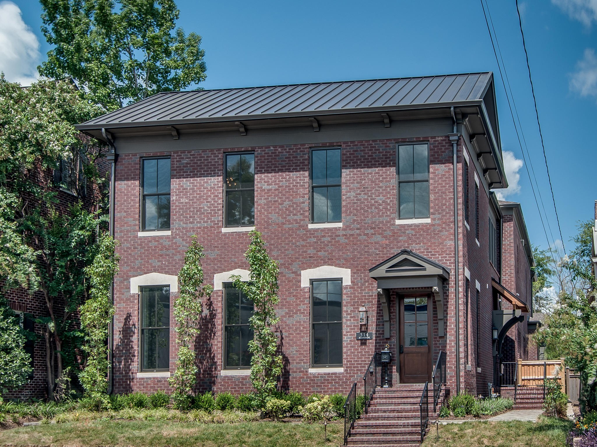 514 Monroe St