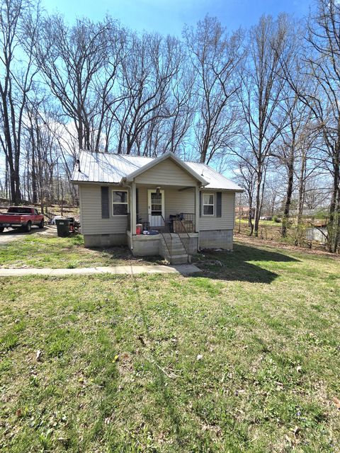 116 Skyline Dr Dickson TN 37055