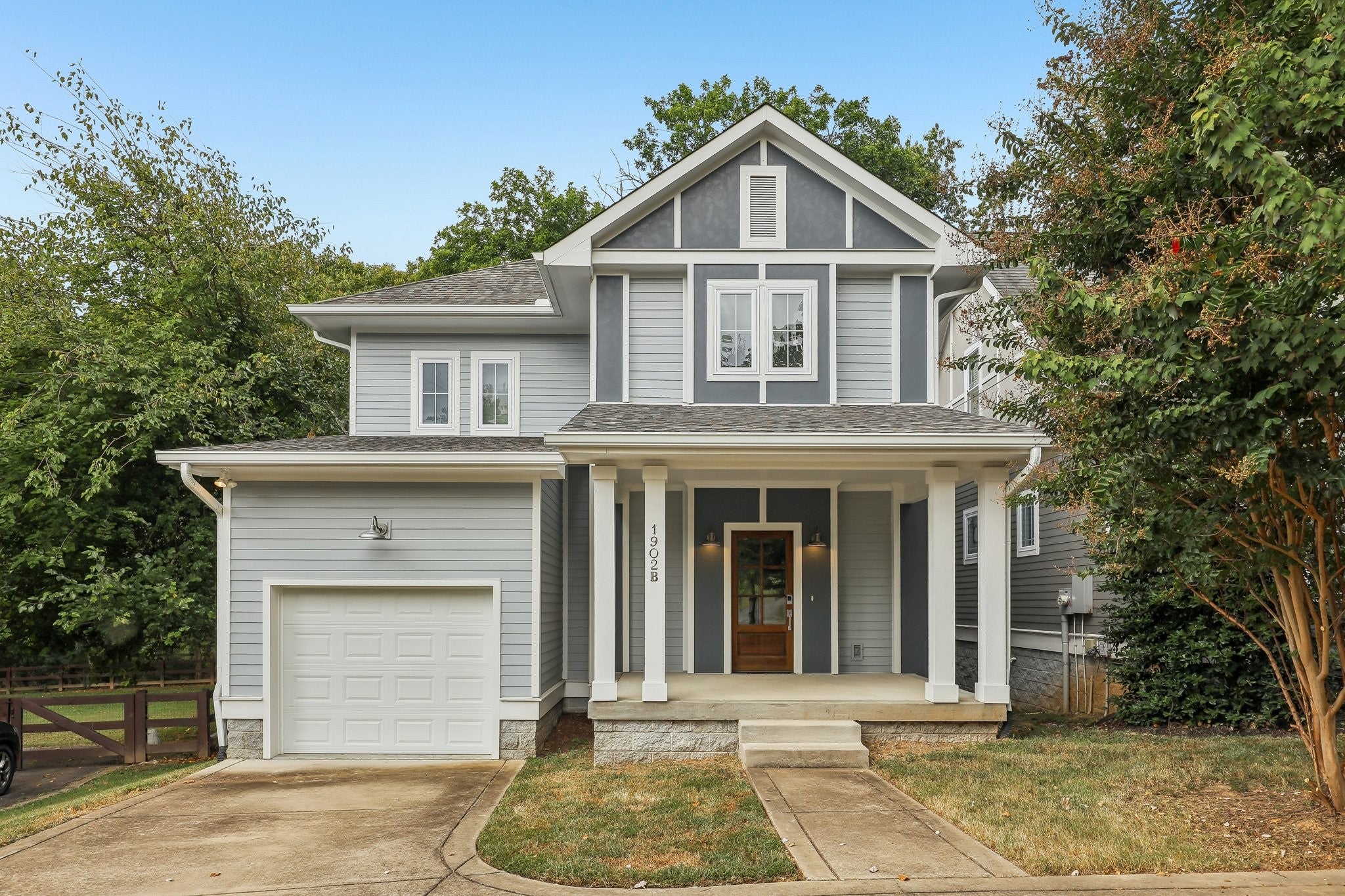 3-bed listing at 1902b Valley Park Dr, Nashville