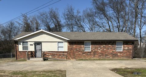 809 Brickmont Ct Nashville TN 37207