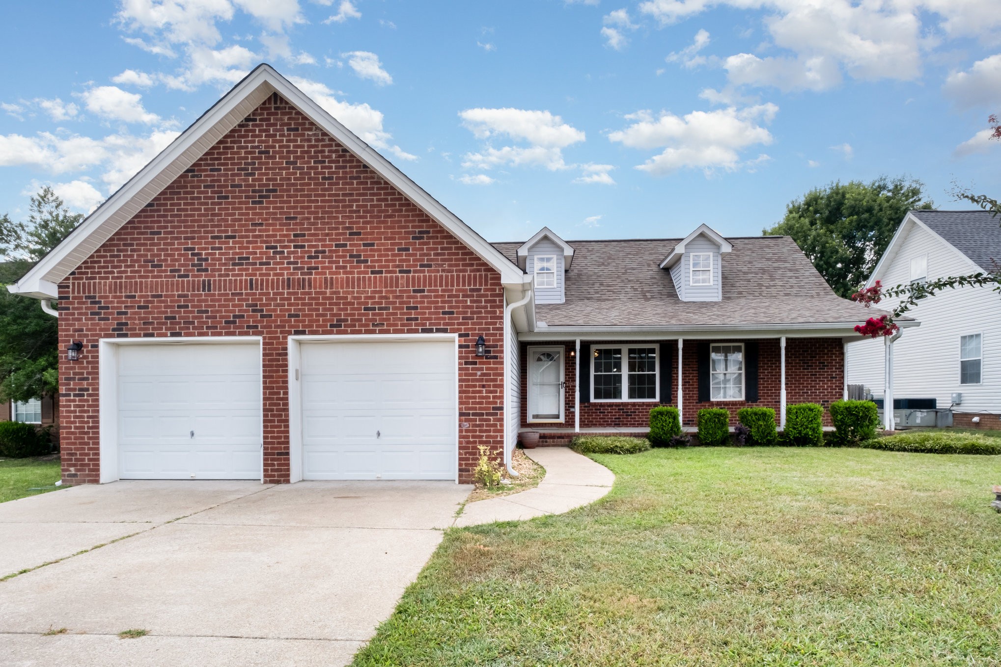1505 Chapman Ln