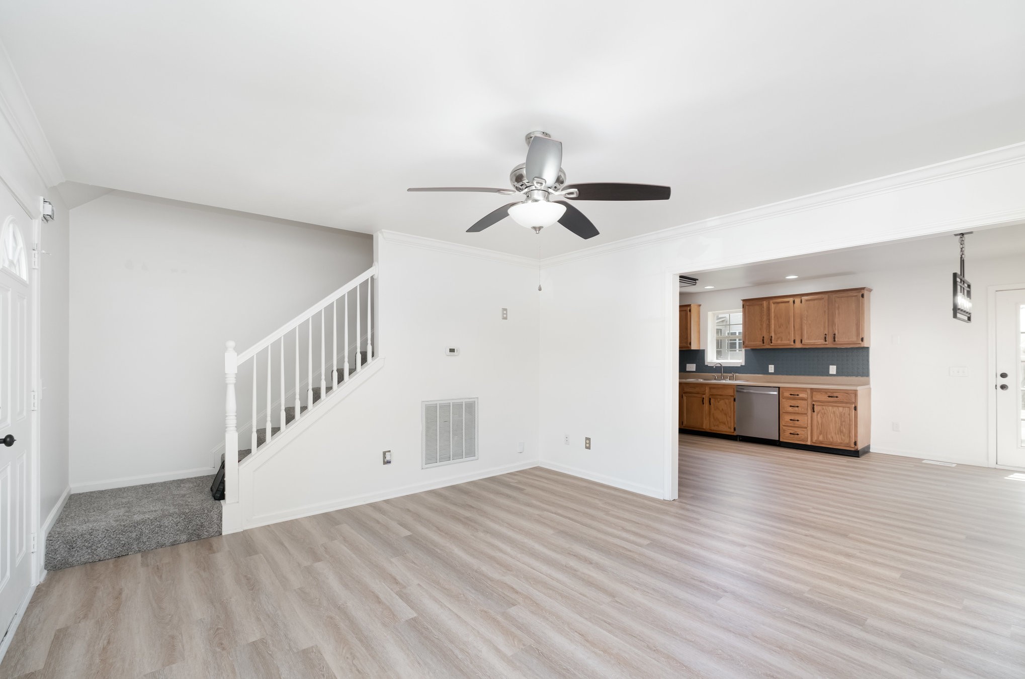 1505 Chapman Ln