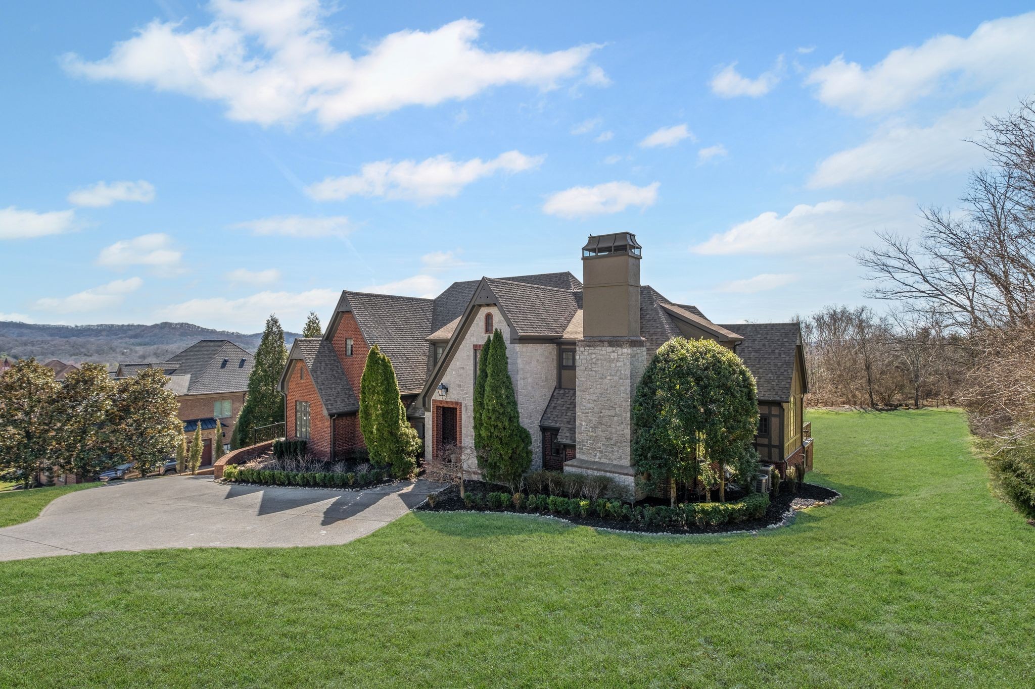 513 Legends Ridge Ct